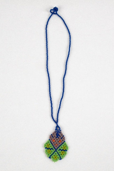 Deer and Flower Wixárika Beaded Necklace — 24 cm
