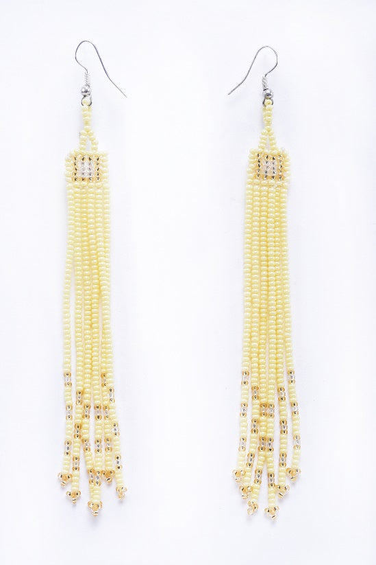Wixárika Long Beaded Earrings — 11 cm (Ivory & Light Blue)