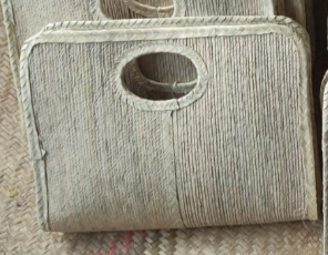 Mini Square Straw Bag — Natural