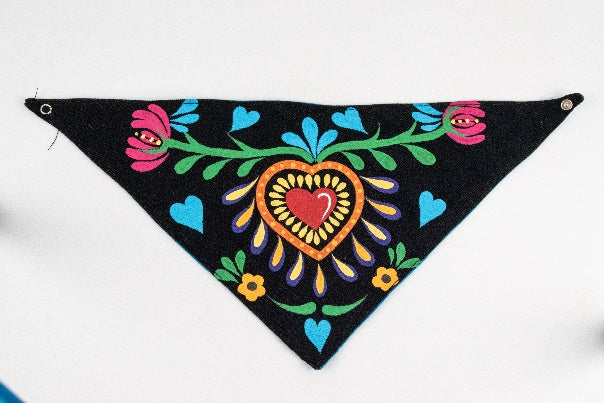 Hand-Painted Pet Bandana — Medium (Black/Light Blue)